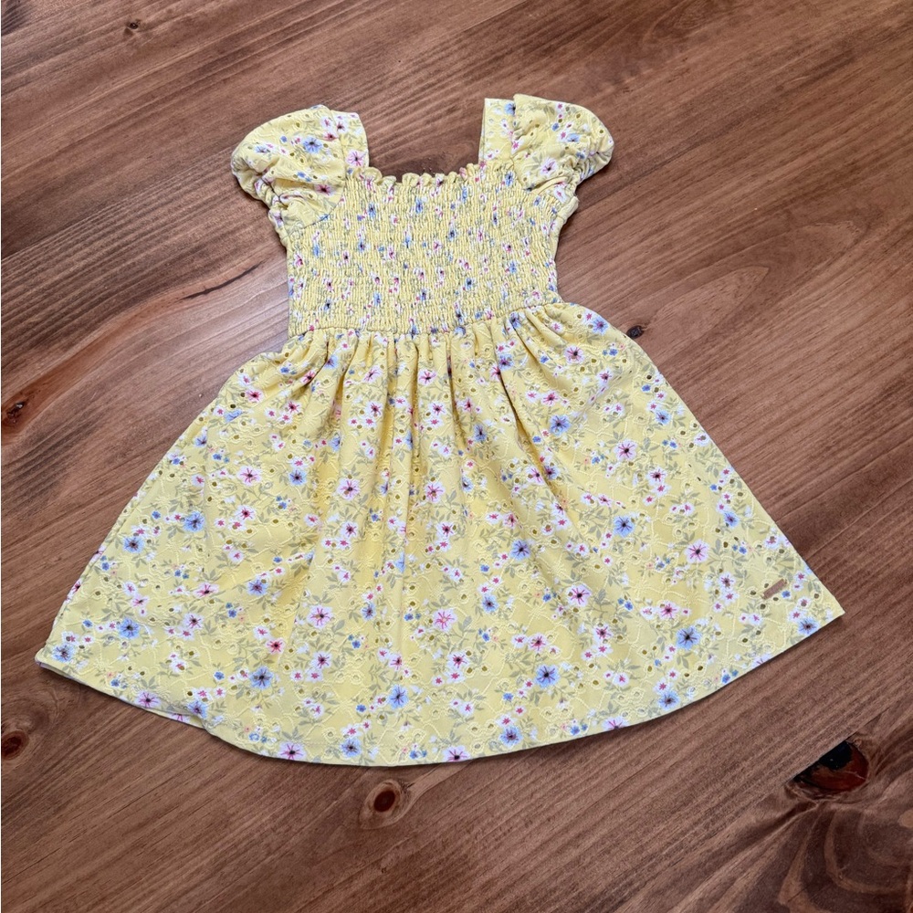 Tahari Girls Yellow Eyelet Short Sleevee Dresss 4T